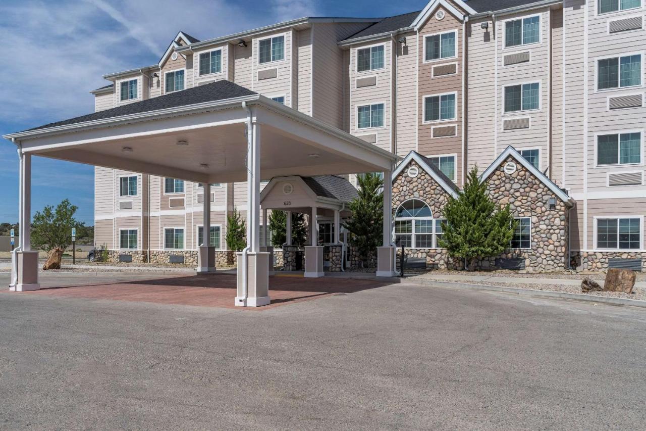 Comfort Inn & Suites Aztec Exterior photo