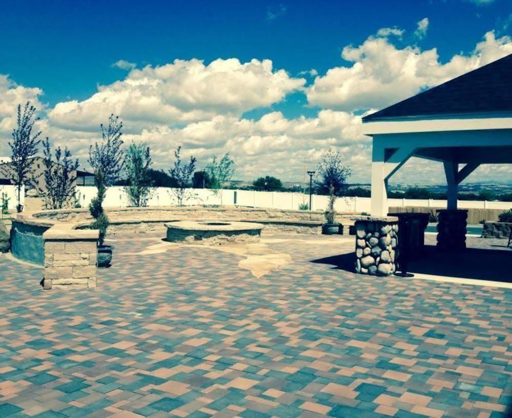 Comfort Inn & Suites Aztec Exterior photo